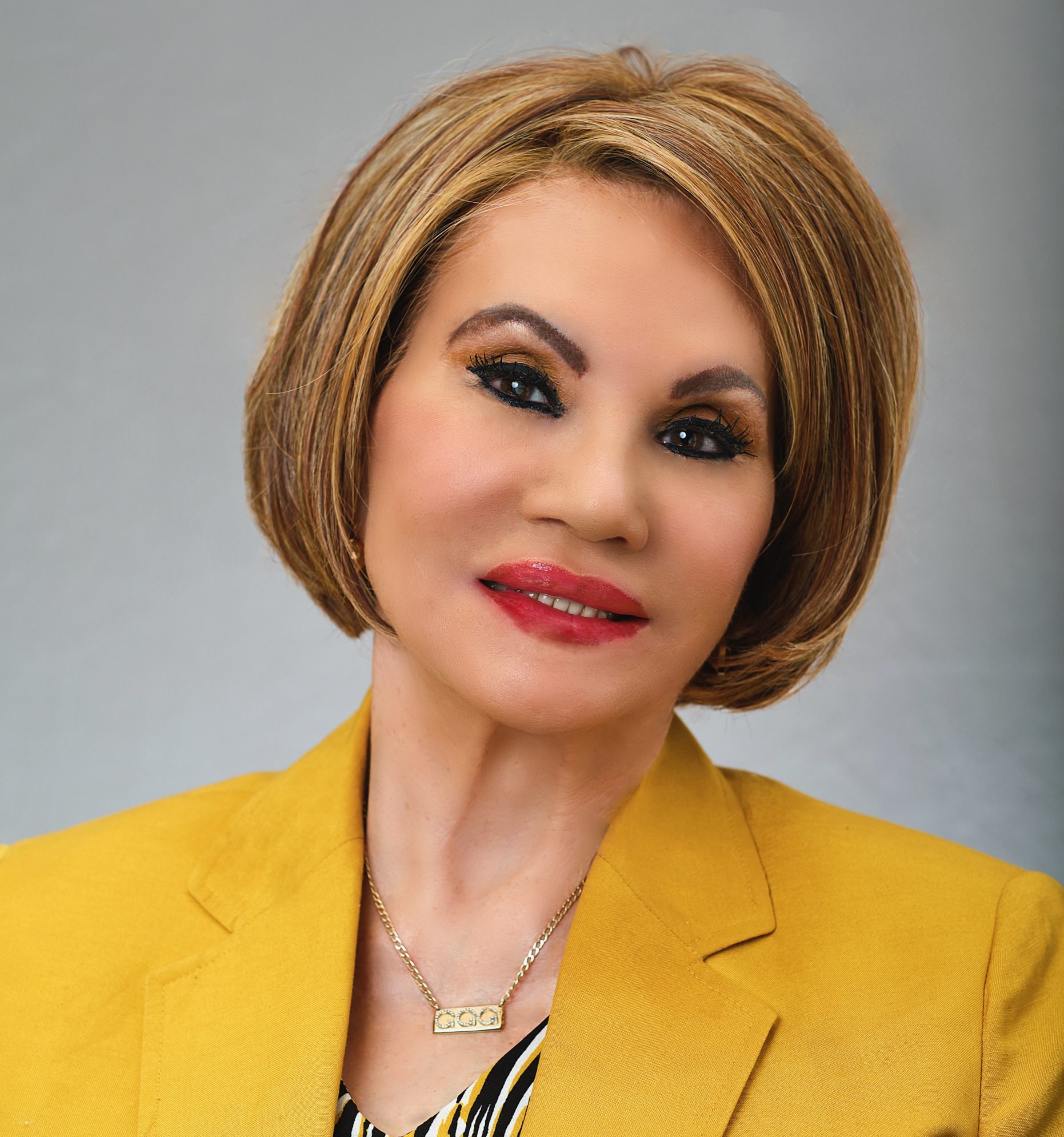 Sandy Piña | Premier Choice Management